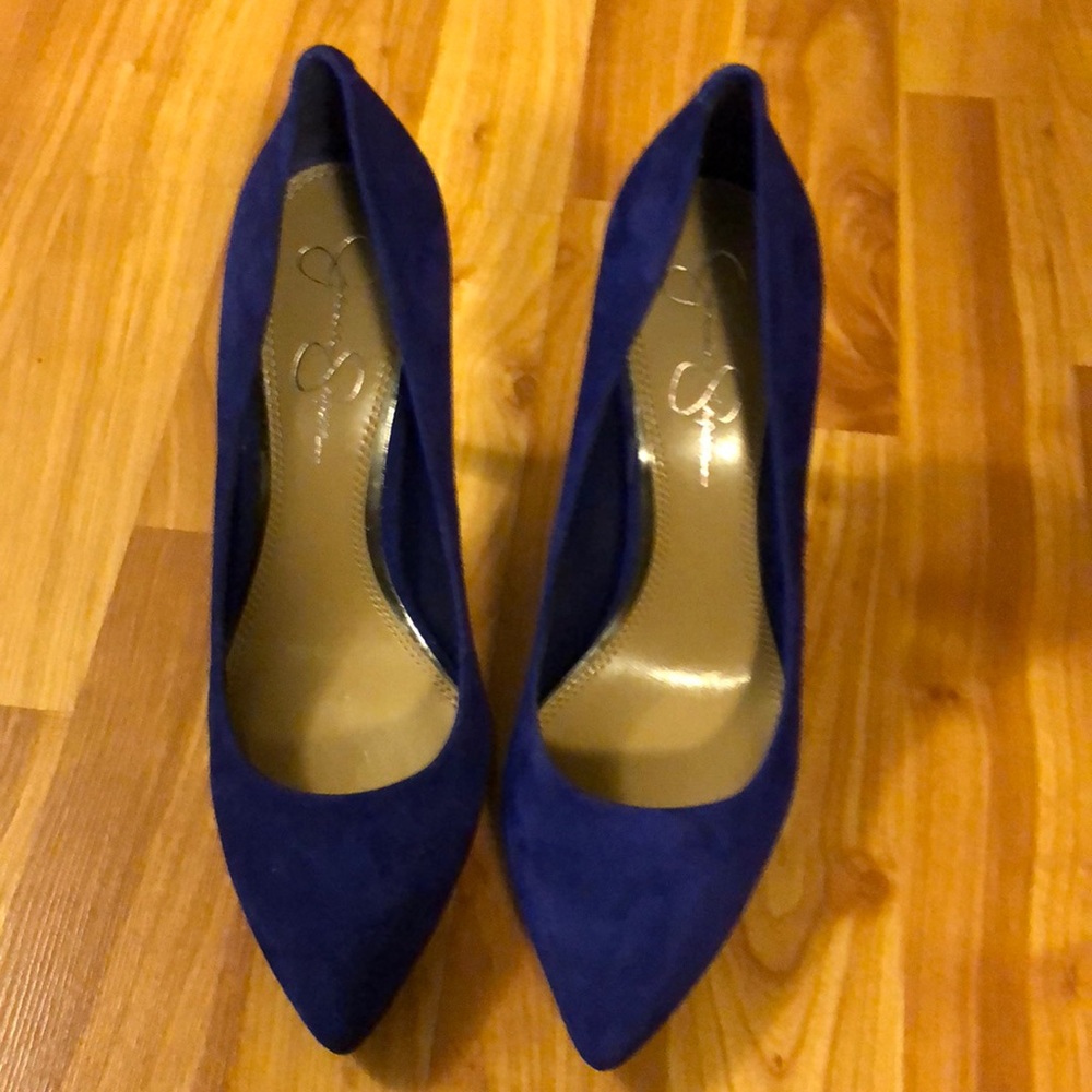 NWOT Jessica Simpson Purple Pumps